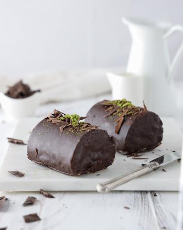 Chocolate and Pistachio Roll